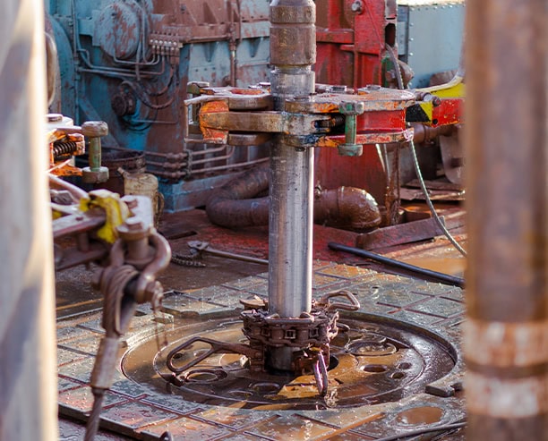 Wellhead Technician Oilfield Equipment